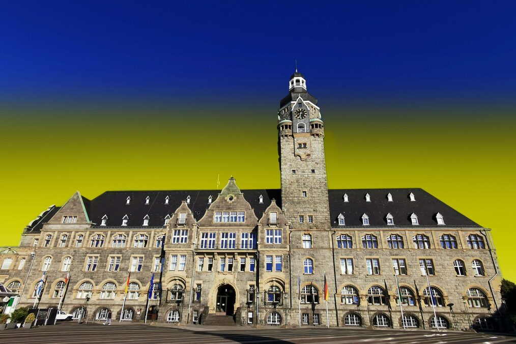 Stadt Remscheid zeigt Flagge